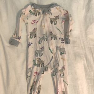 Goat Getter Snug Fit Organic Baby Zip Up Footed Pajamas